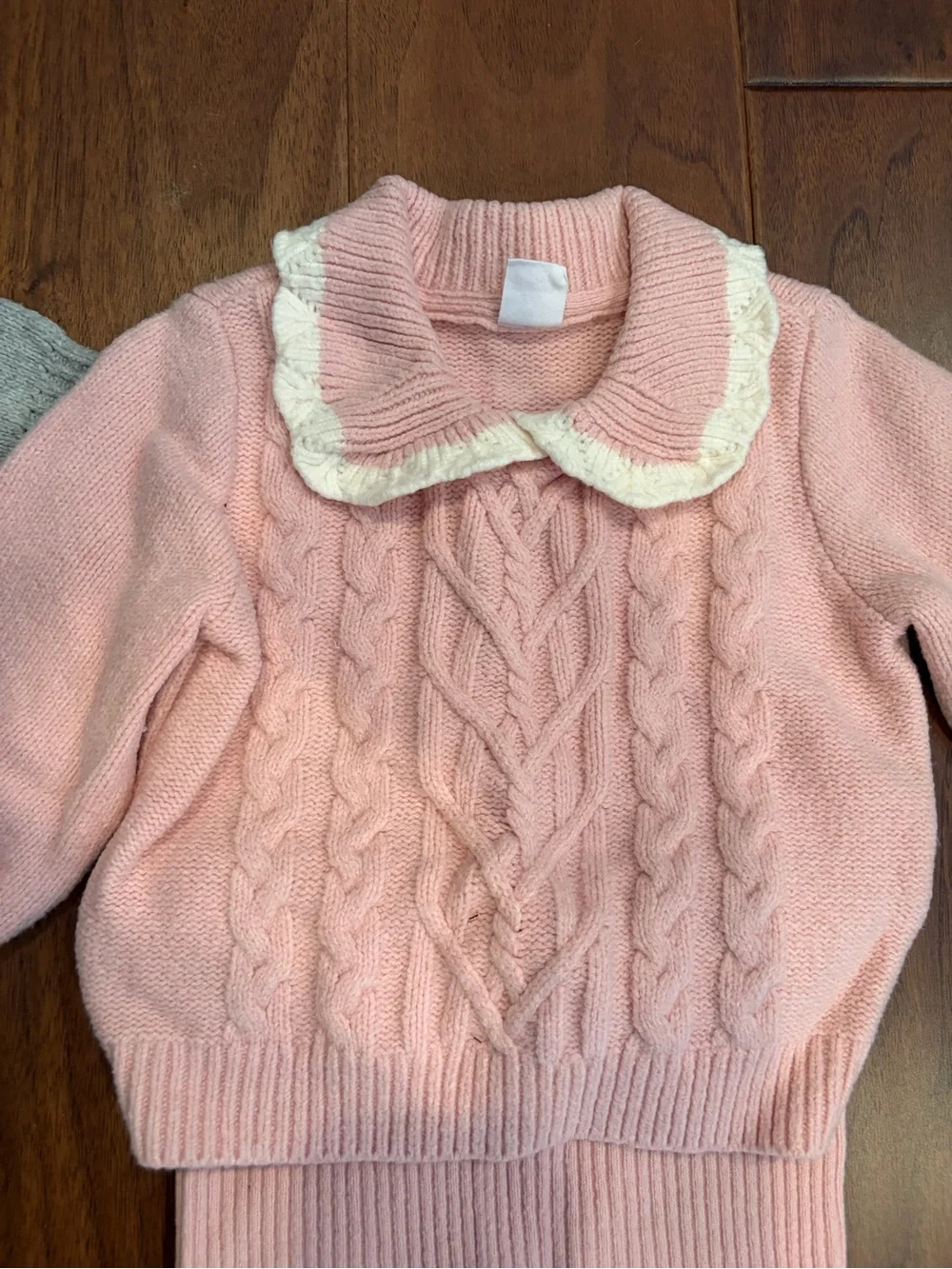 GAP Pink Cable Knit Set & Gray Bow Accent Knit Set size 12-18 mo EUC